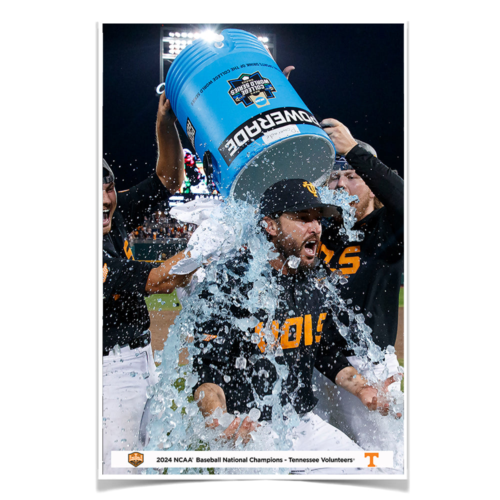 Tennessee Volunteers - Natty Bath - Vol Wall Art #Canvas