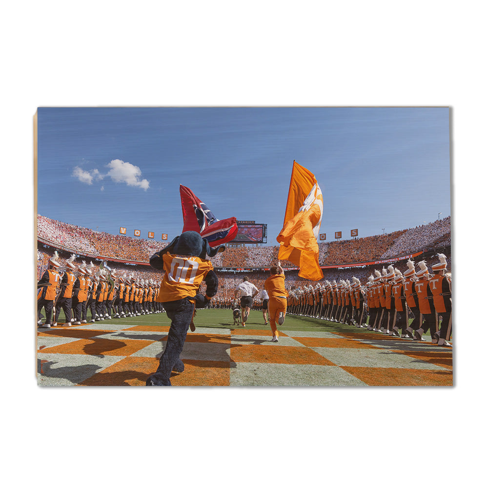 Tennessee Volunteers - Running into Checkered Neyland - College Wall Art #Canvas