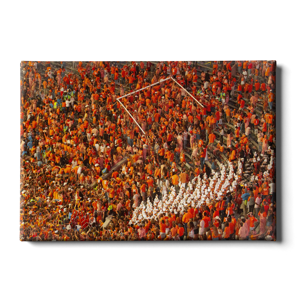 Tennessee Volunteers - Goal Post Exit - College Wall Art #Canvas
