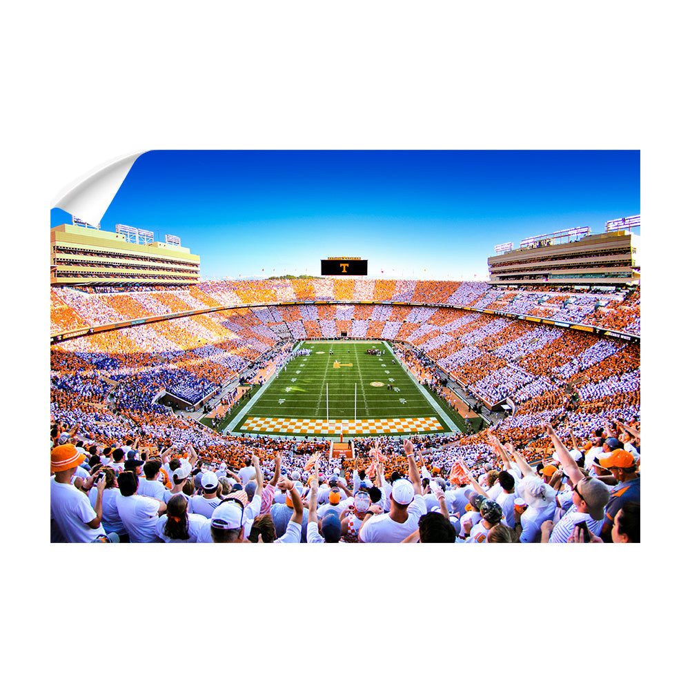 Tennessee Volunteers - Reverse Checkerboard End Zone - College Wall Art #Canvas