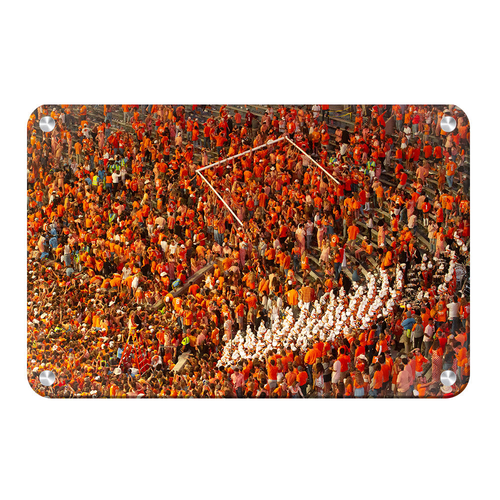 Tennessee Volunteers - Goal Post Exit - College Wall Art #Canvas