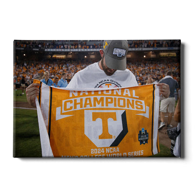 Tennessee Volunteers - Coach V National Champions - College Wall Art #Canvas
