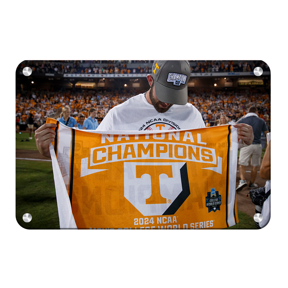 Tennessee Volunteers - Coach V National Champions - College Wall Art #Canvas