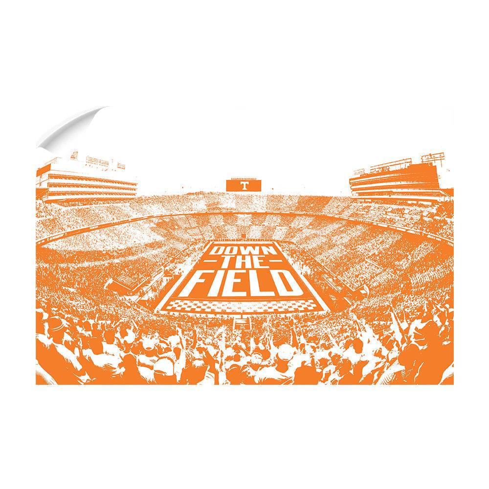 Tennessee Volunteers - Down The Field - College Wall Art #Canvas