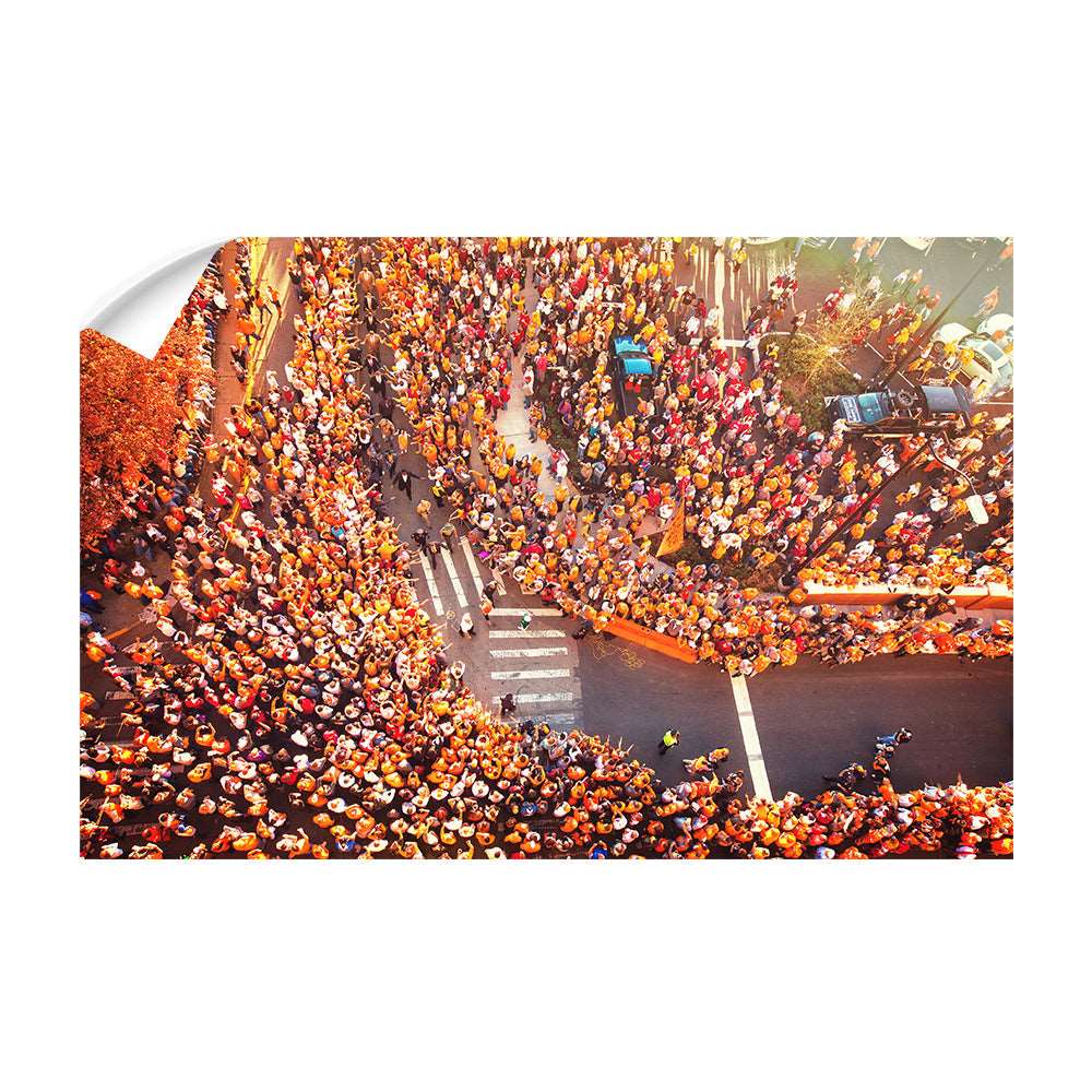 Tennessee Volunteers - Autumn Vol Walk - College Wall Art #Canvas