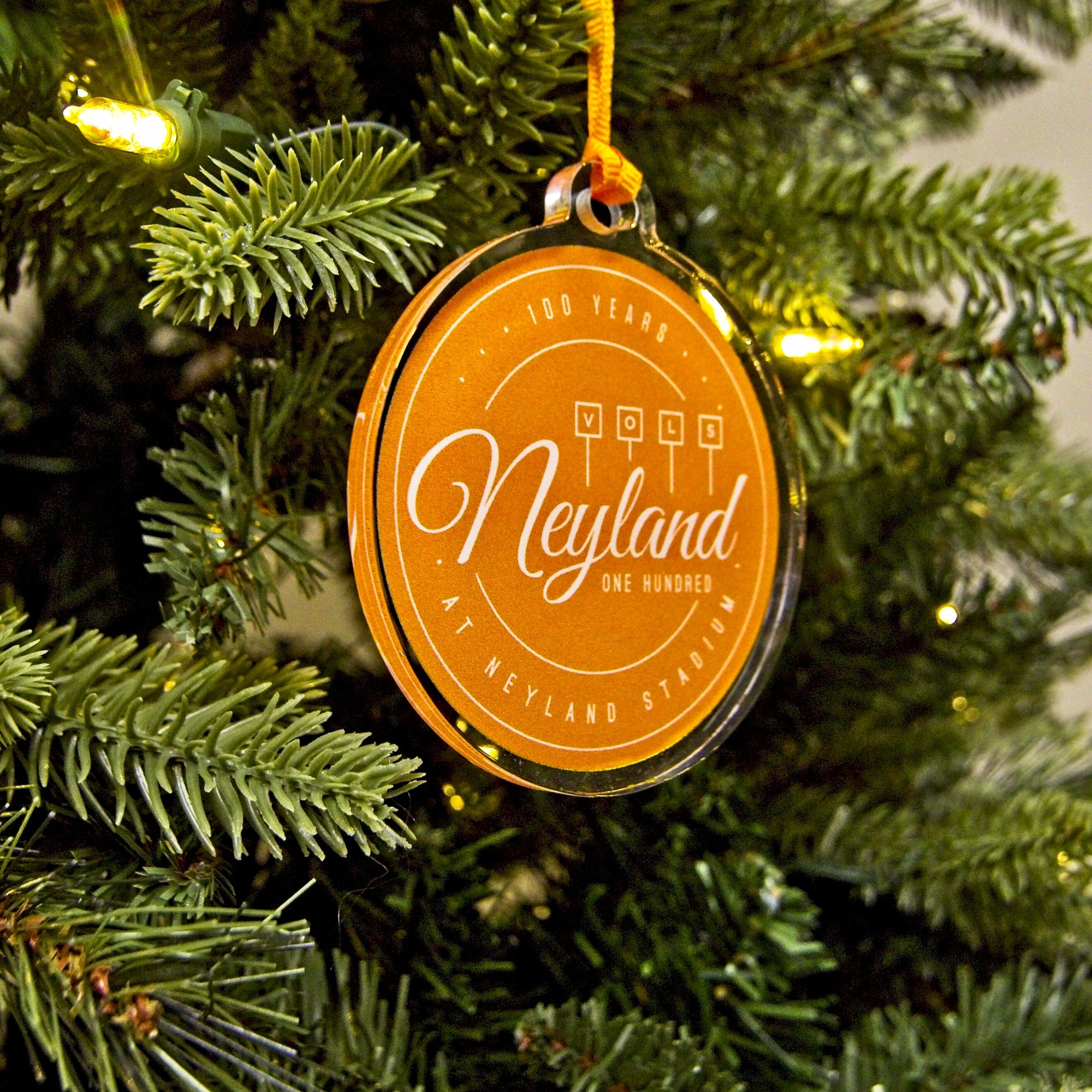 Tennessee Volunteers - Neyland 100 orange Bag Tag & Ornament