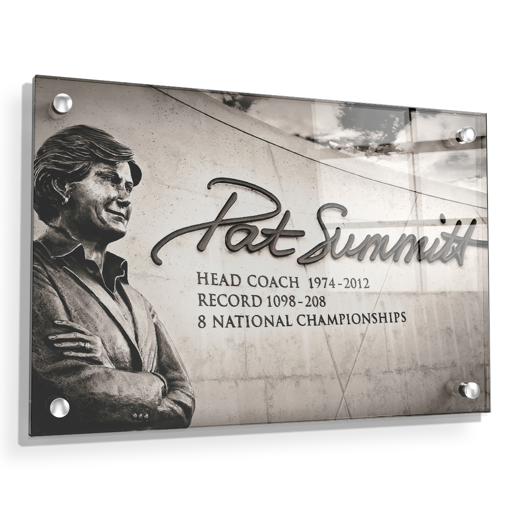 Tennessee Volunteers - Summitt Plaza - College Wall Art #Canvas