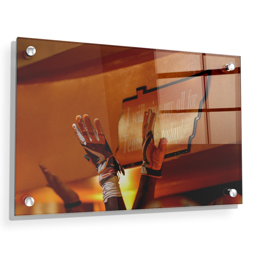 Tennessee Volunteers - I Will Give My All High Five - College Wall Art #Canvas