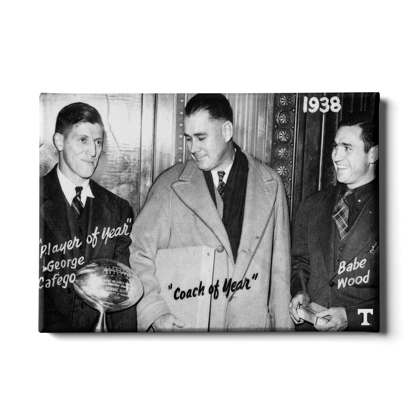 Tennessee Volunteers - Vintage Coach of the Year 1938 - College Wall Art #Canvas