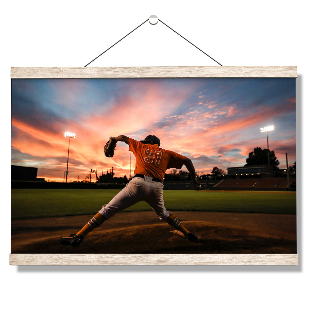 Tennessee Volunteers - Sunset Pitch - College Wall Art #Canvas