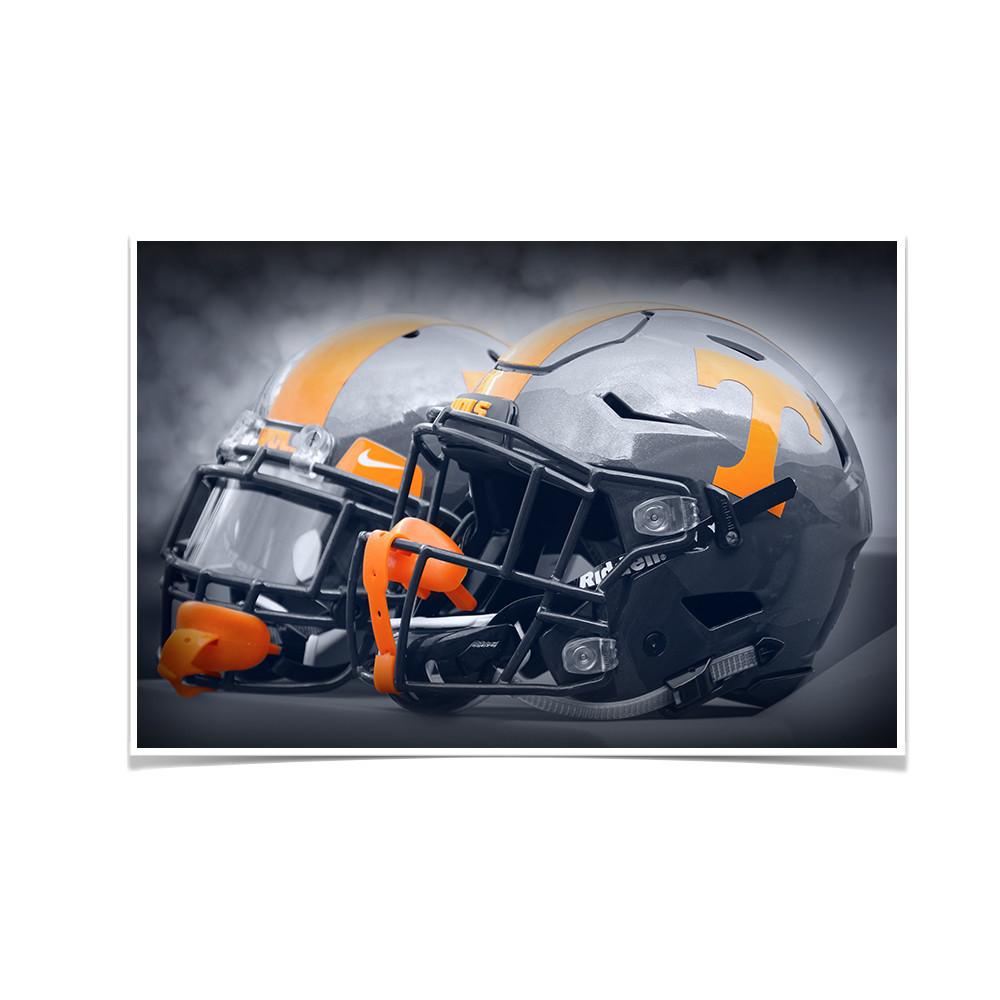 Tennessee Volunteers - Smokey Gray Helmets - College Wall Art #Canvas