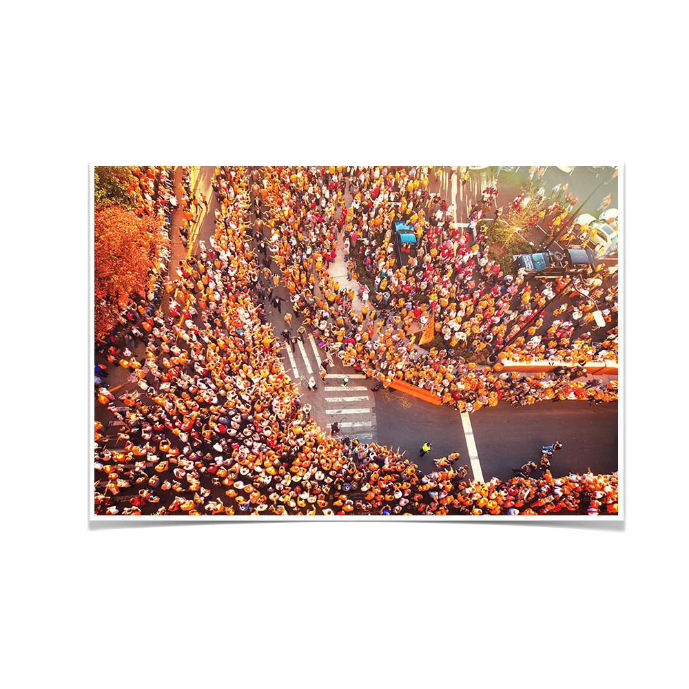 Tennessee Volunteers - Autumn Vol Walk - College Wall Art #Canvas