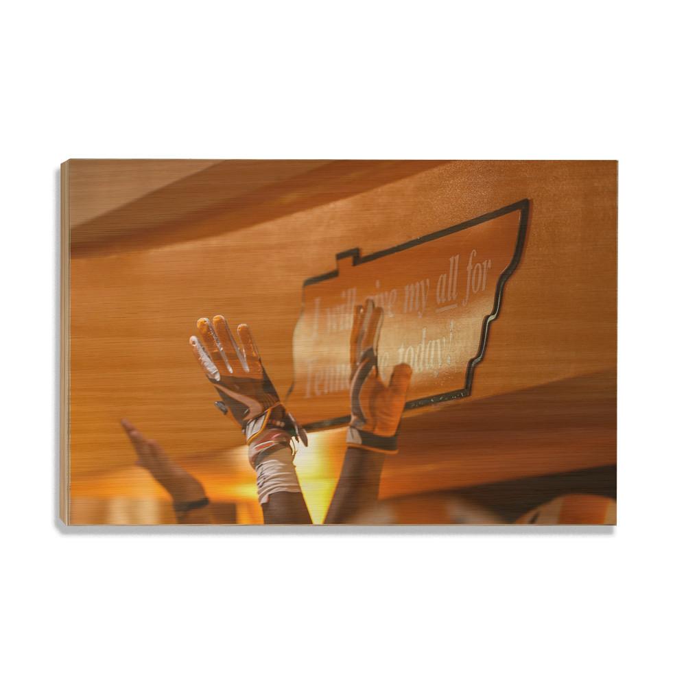 Tennessee Volunteers - I Will Give My All High Five - College Wall Art #Canvas