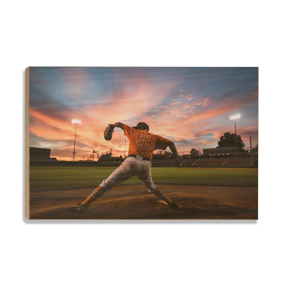 Tennessee Volunteers - Sunset Pitch - College Wall Art #Canvas