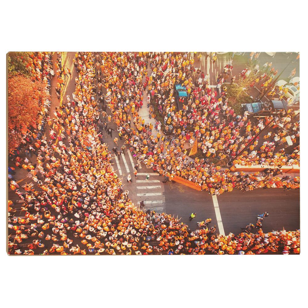 Tennessee Volunteers - Autumn Vol Walk - College Wall Art #Canvas