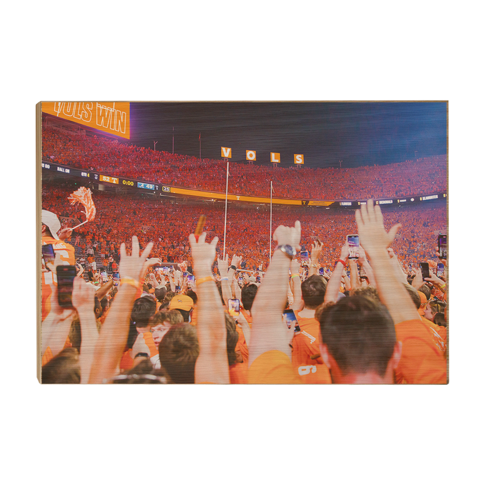 Tennessee Volunteers - Vols Celebrate - College Wall Art #Canvas